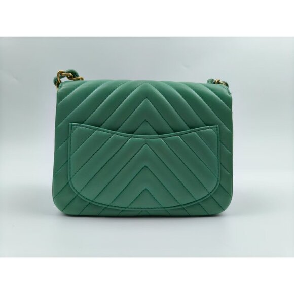 Pre-Owned Chanel Square Classic Chevron Single Flap Lambskin Mini Crossbody Bag - Picture 3 of 10